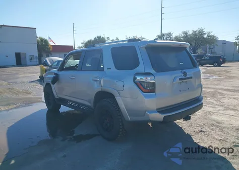 2021 Toyota 4Runner Sr5 из США, поврежденный, VIN JTEMU5JR9M5943590